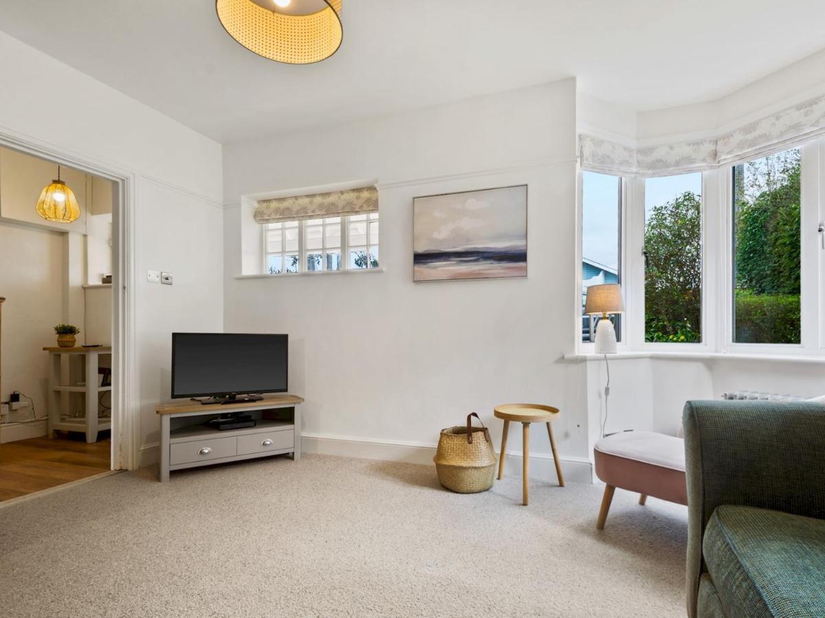Pass The Keys Appletree Cottage - A Chic Seaside Home And Garden وايتستابل المظهر الخارجي الصورة